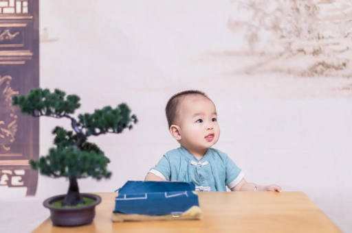 廊坊三个月宝宝抬头不稳 廊坊三个月宝宝抬头不稳